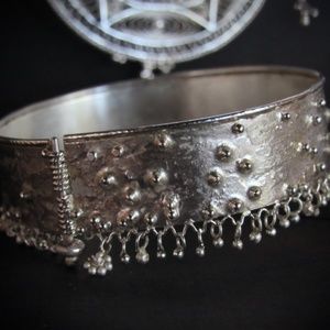 Anat perez Jewelry - Starling silver bracelet.Unique and stunning. Anat perez Jewelry - Starling silver bracelet.Unique and stunning.